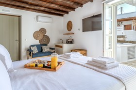 Ursa Major Suites