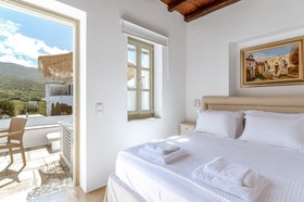 Ursa Major Suites