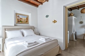 Ursa Major Suites