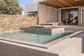 Yenesis Seaside Retreat