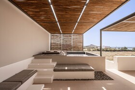 Yenesis Seaside Retreat