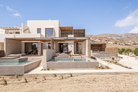 Yenesis Seaside Retreat