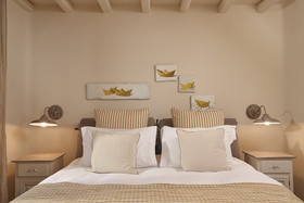 Aeolis Tinos Suites