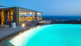 Aeolis Tinos Suites