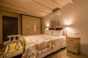 Aeolis Tinos Suites