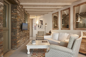 Aeolis Tinos Suites