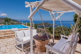Orfos Villas - Villa Yria