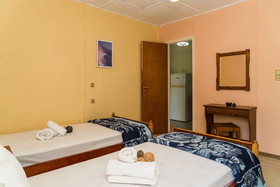 Roussa's Apartments