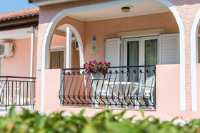 Roussa's Apartments