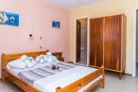 Roussa's Apartments