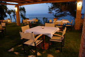 Erietta Luxury Apartments