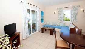 Erietta Luxury Apartments