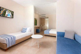 Alykanas Village Hotel