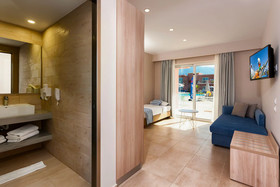 Alykanas Village Hotel