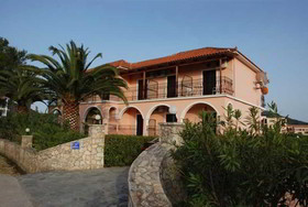 Eleni's Garden Studios