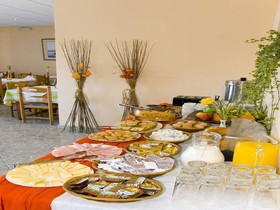 Hotel Plessas Palace