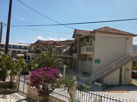 Zante Flower Studios & Apartments