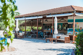 Zante Nest Studios & Apartments