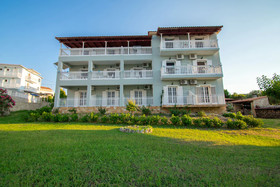 Baywatch Apartments
