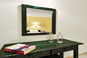 Remezzo Studios & Apartments