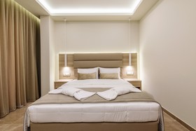 Remezzo Studios & Apartments