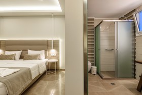 Remezzo Studios & Apartments