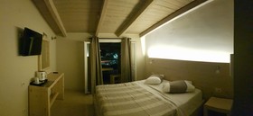 Iniohos Hotel
