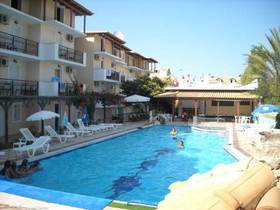 Iniohos Hotel