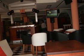 Iniohos Hotel