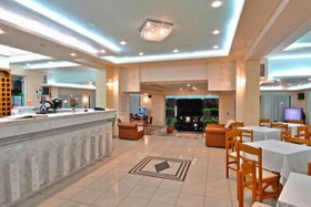 Commodore Hotel