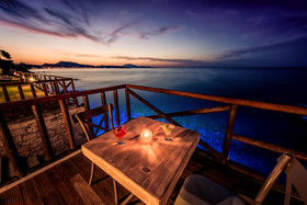 Windmill Bay Hotel
