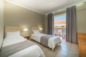 Xenos Kamara Beach Hotel