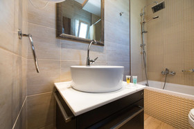 Aeolos Boutique Hotel & Suites