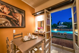 Aeolos Boutique Hotel & Suites