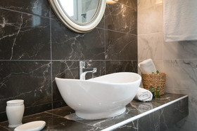 Aeolos Boutique Hotel & Suites