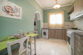 Aeolos Boutique Hotel & Suites