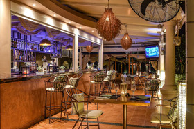 Aeolos Boutique Hotel & Suites