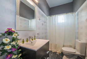 Aeolos Boutique Hotel & Suites