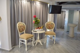 Anagenessis Suites & Spa Resort