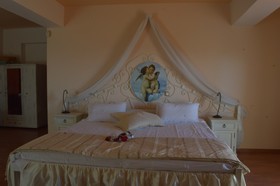 Anagenessis Suites & Spa Resort