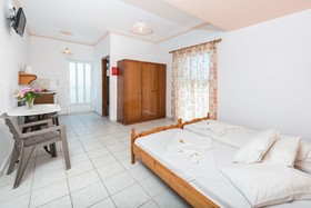 Athina Apartments