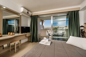 Caretta Beach Resort & WaterPark