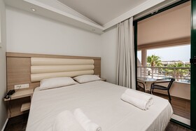 Caretta Beach Resort & WaterPark