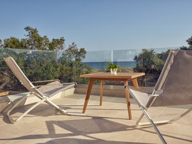 Golden Sun Hotel