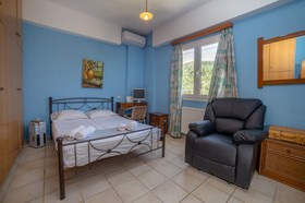 Kiritsis Stylish Apartment