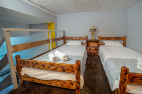 Kiritsis Stylish Apartment