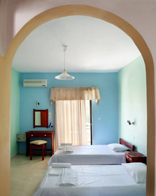 Plubis Studios & Apartments