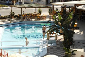 Vanessa Hotel