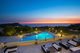 Comer Ionian Palace