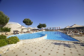 Comer Ionian Palace